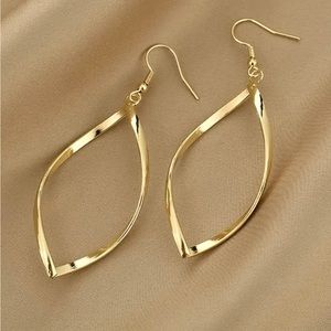 18K Gold Plated Twisted Dangle Earrings